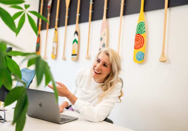 Loes aan bureau